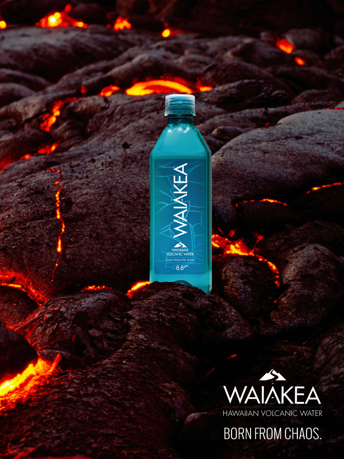 Waiakea Hawaiian Volcanic Water mbenavides